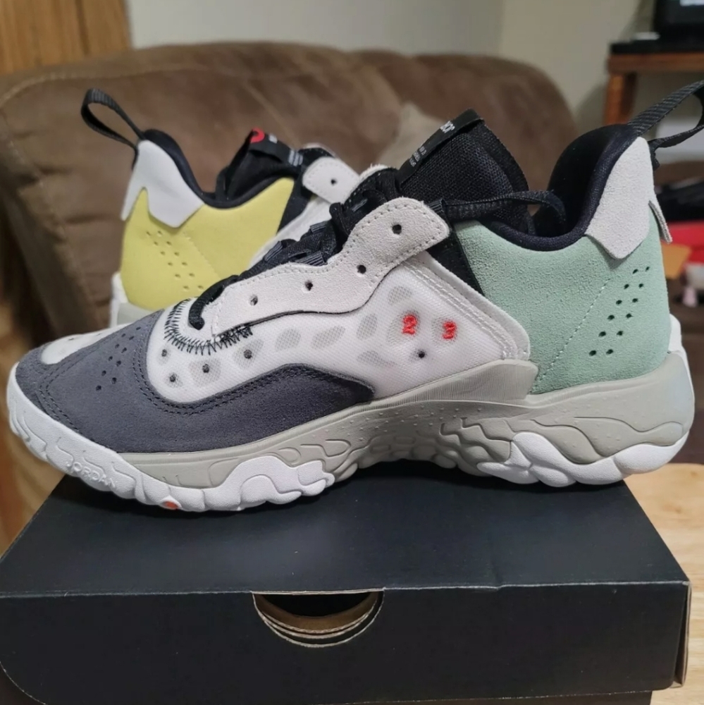 Jordan delta 2 size 6.5Y - Picture 8 of 11